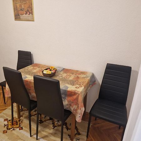 Apartments Vuksan ราบ ภายนอก รูปภาพ