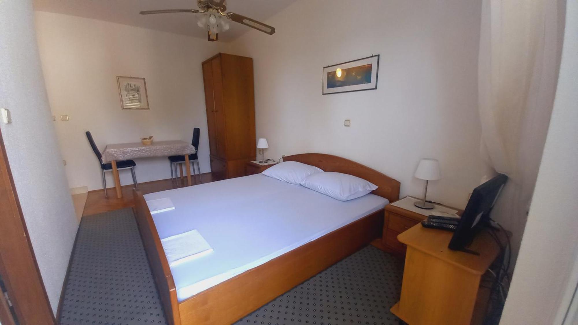 Apartments Vuksan ราบ ห้อง รูปภาพ